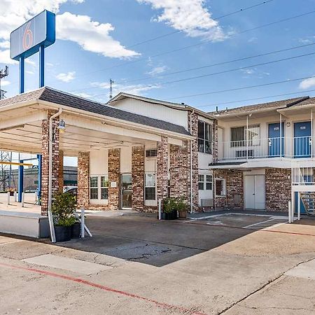 Motel 6 Fort Worth - Northside Dış mekan fotoğraf