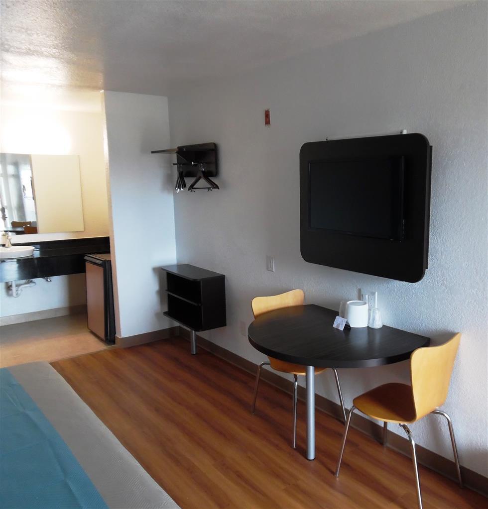 Motel 6 Fort Worth - Northside Oda fotoğraf
